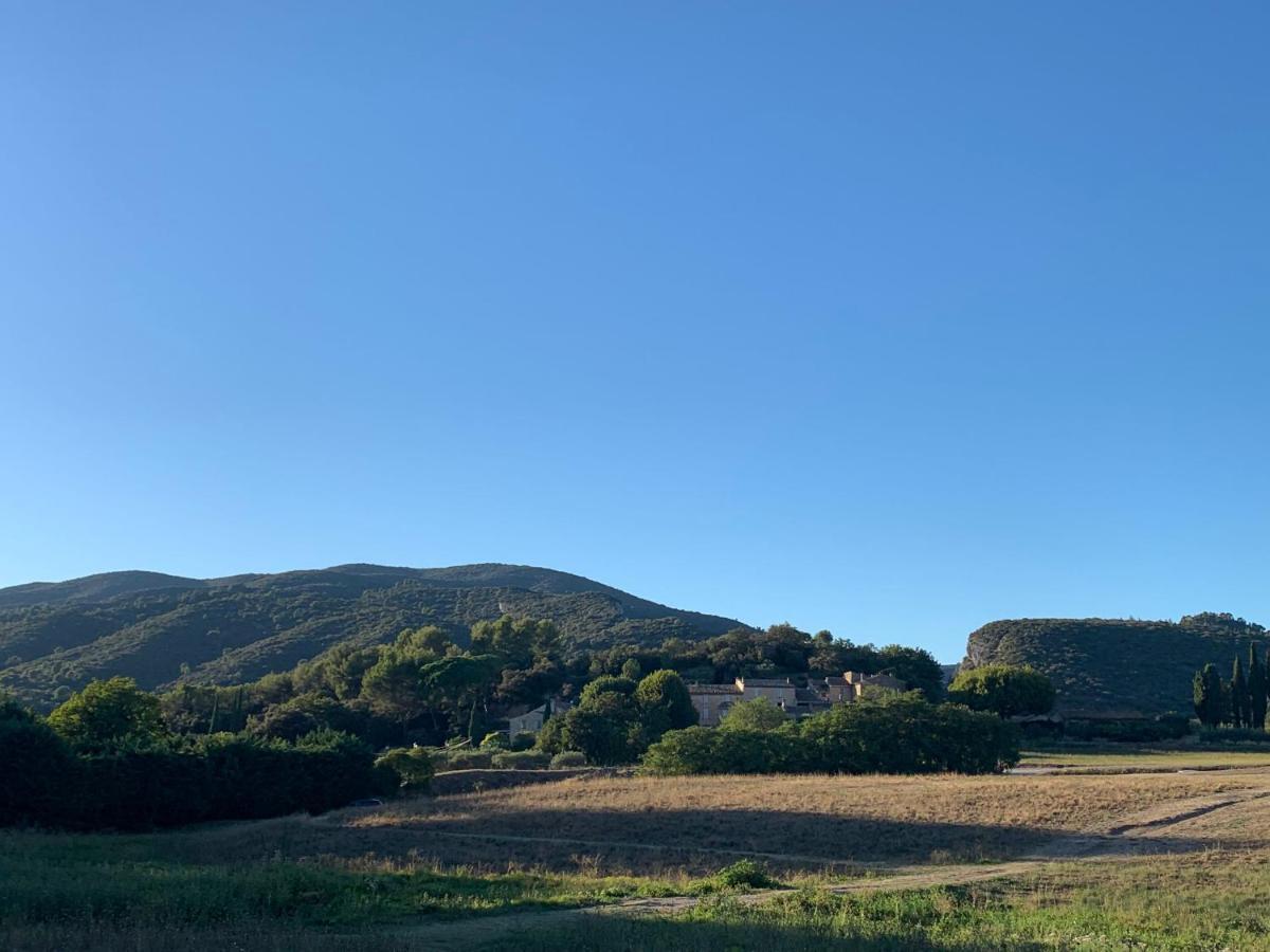 Le Cabanon De Livia Avec Piscine Privee Villa Cucuron Eksteriør bilde