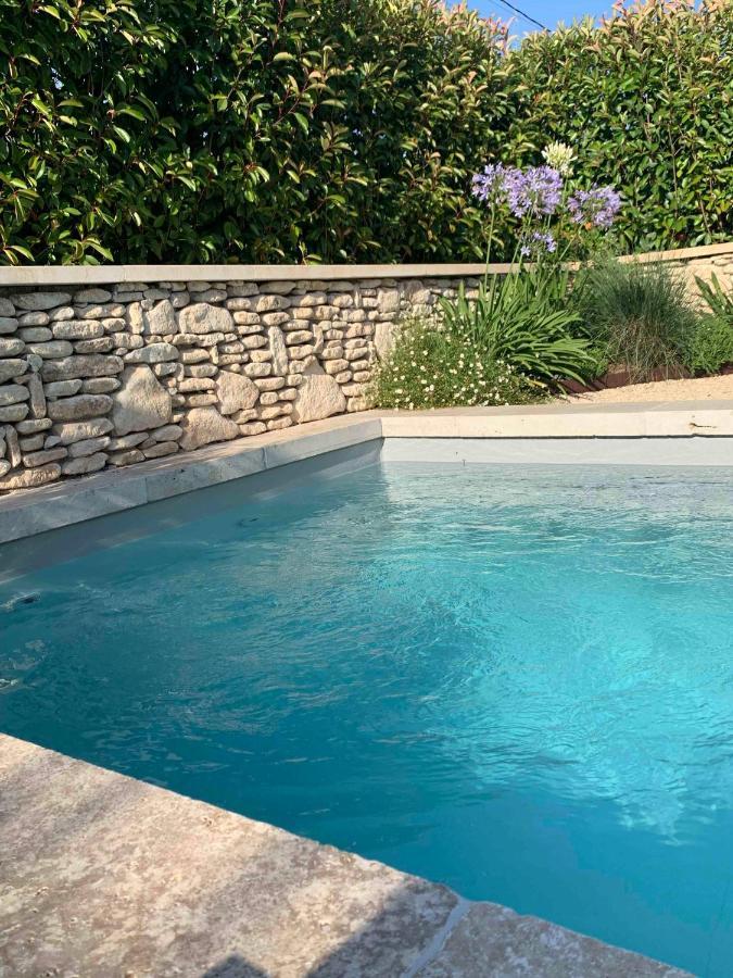 Le Cabanon De Livia Avec Piscine Privee Villa Cucuron Eksteriør bilde