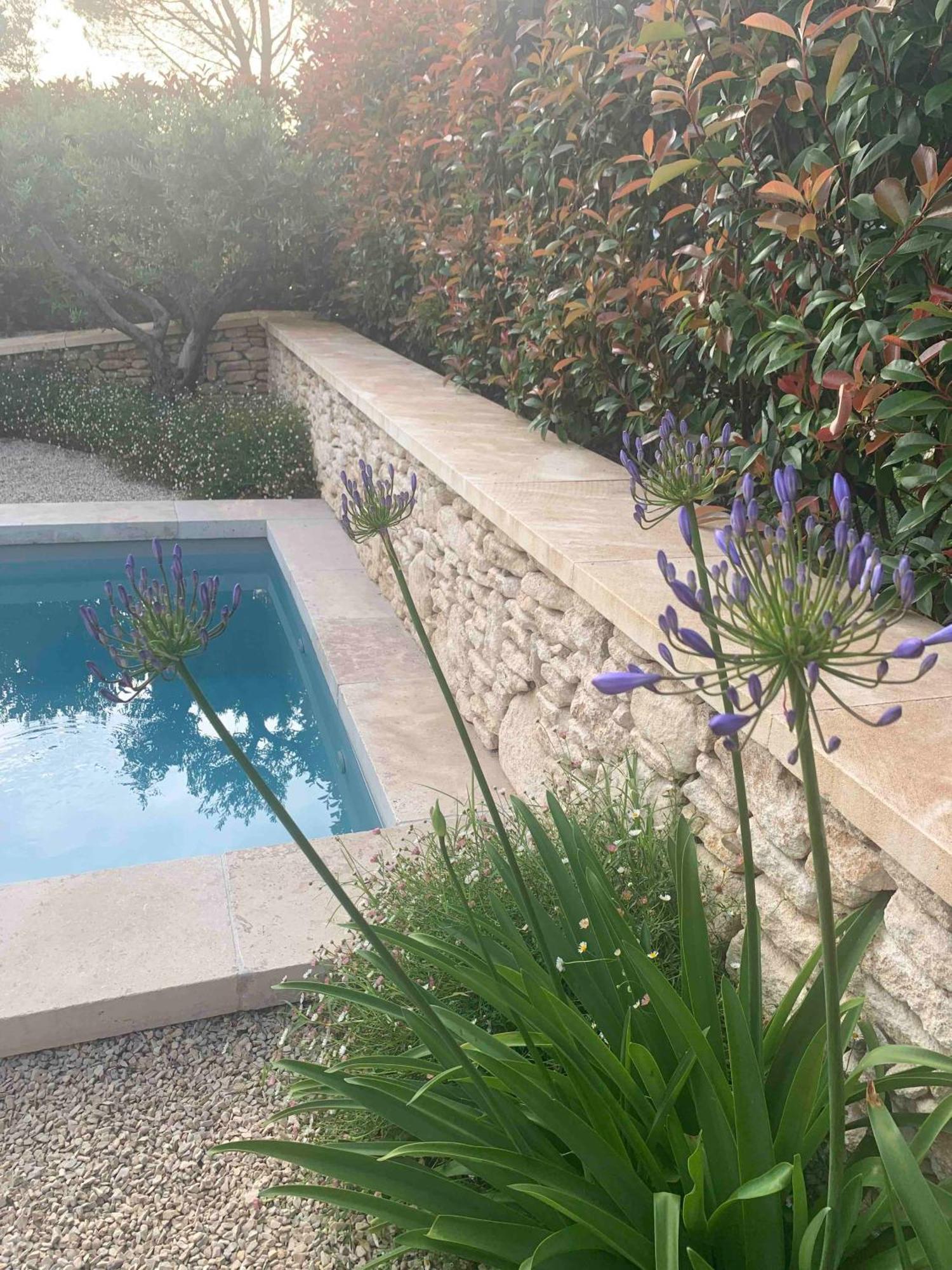 Le Cabanon De Livia Avec Piscine Privee Villa Cucuron Eksteriør bilde